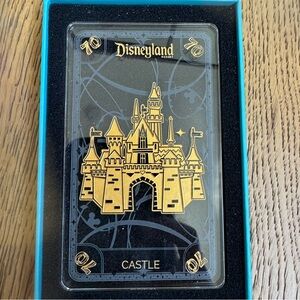 ARRIBAS BROTHERS DISNEY DISNEYLAND RESORT 70TH ANNIVERSARY CASTLE GLASS CARD